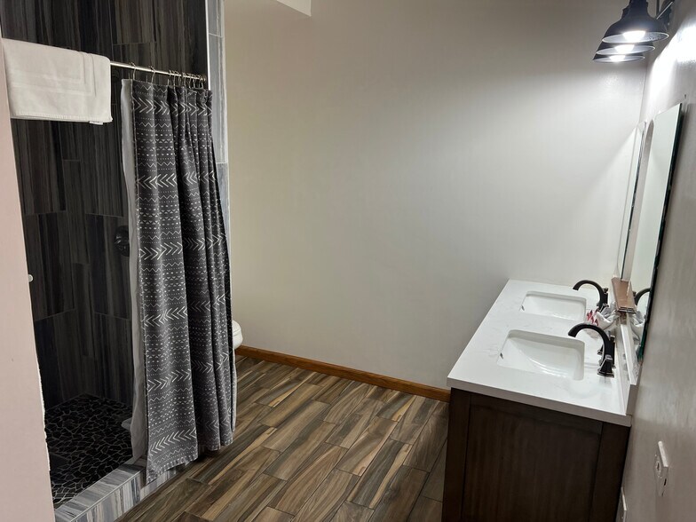 More Photos Of 5312 Highway 119, Black Hawk Hotel For Sale