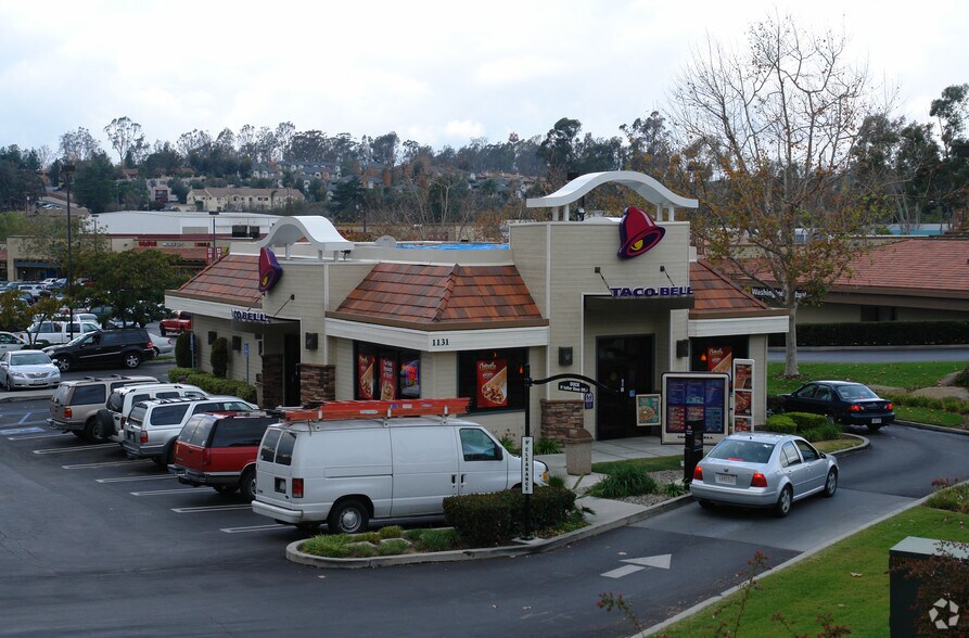 More Photos Of 1081-1139 S Mission Rd, Fallbrook Unknown For Lease