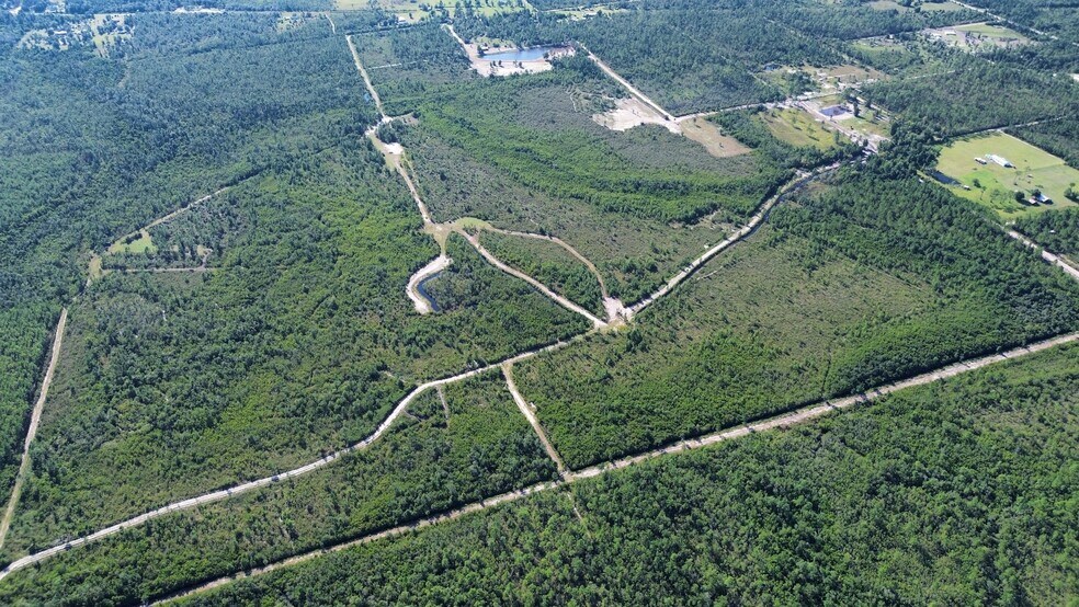 More Photos Of 17619 Edwards Rd, Fountain Land For Sale