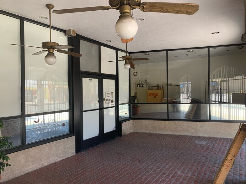 More Photos Of 607 W Whittier Blvd, Montebello Storefront For Sale