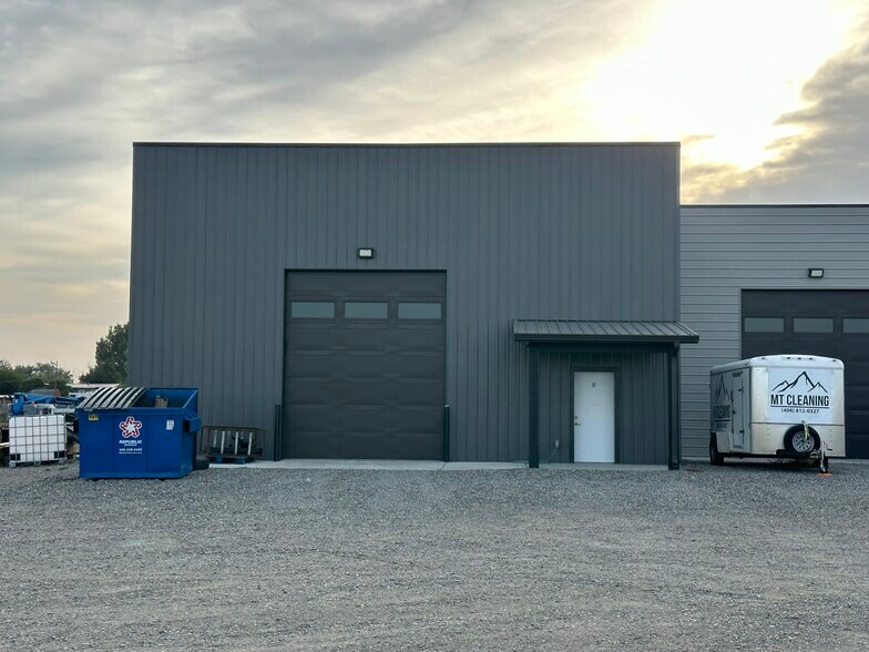 More Photos Of 6821 Cowgirl Way, Billings Warehouse For Lease