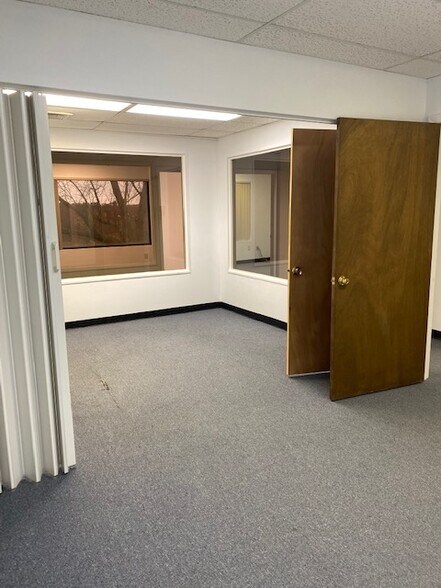 More Photos Of 2751 Dixwell Ave, Hamden Office For Lease