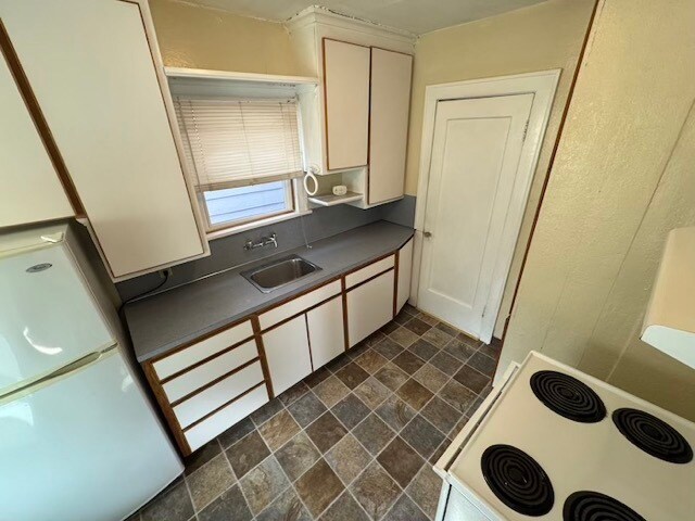 More Photos Of 1230 Chemeketa St NE, Salem Apartments For Sale