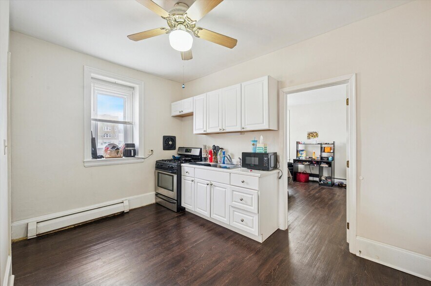 More Photos Of 107 Walnut Ave, Ardmore Apartments For Sale