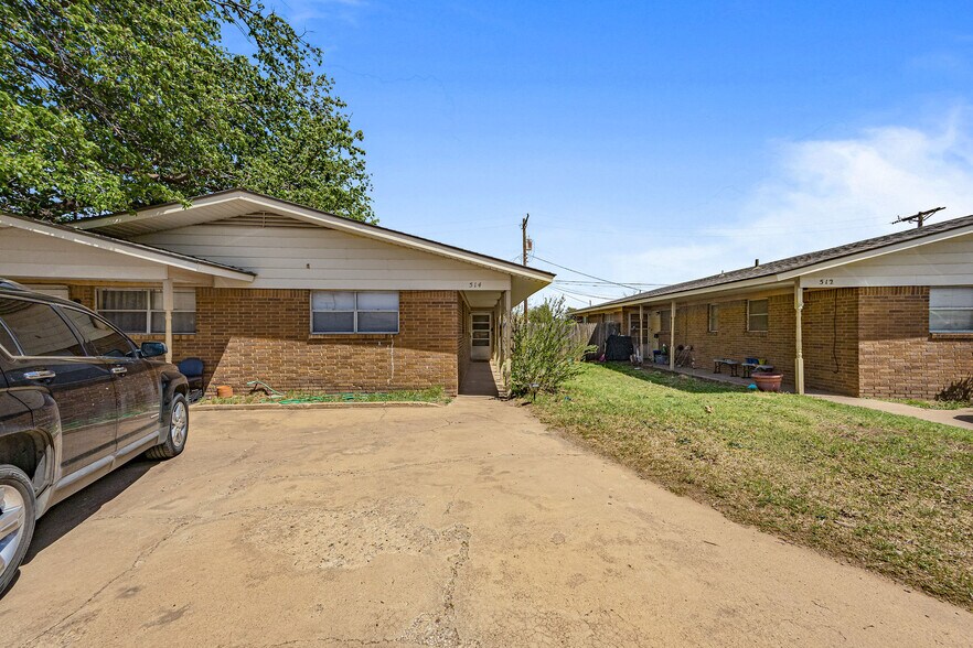 More Photos Of 501-524 Plaza Dr, Slaton Apartments For Sale