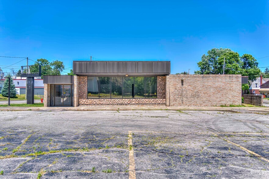 More Photos Of 1217 Greenwood Ave, Jackson General Retail For Sale