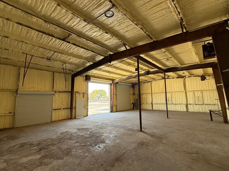 More Photos Of 1300 Sylvania Ct, Fort Worth Warehouse For Lease