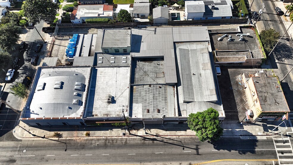 More Photos Of 4008-4014 Jefferson Blvd, Los Angeles Manufacturing For Lease