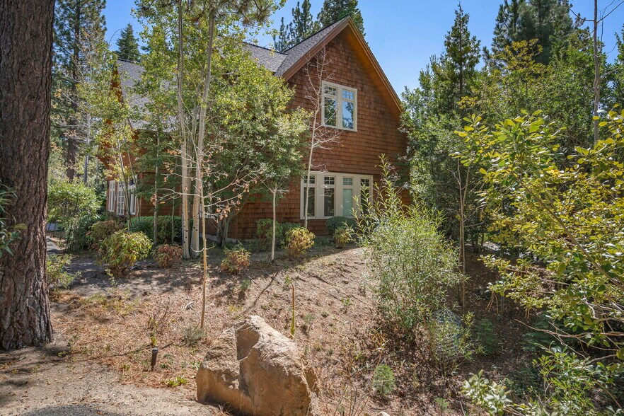 More Photos Of 932 Southwood Blvd, Incline Village Office For Lease