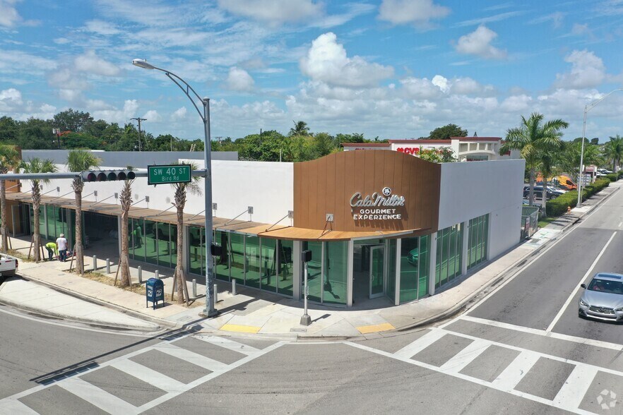 More Photos Of 4000 SW 57th Ave, Miami Freestanding For Sale