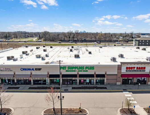 More Photos Of 244-252 57th Ave NE, Fridley General Retail For Lease