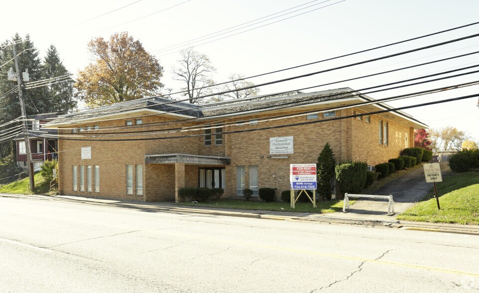 Primary Photo Of 1781 Pine Hollow Rd, McKees Rocks Office For Lease