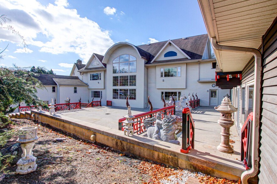 More Photos Of 6271 Batman Rd, Zionsville Specialty For Sale