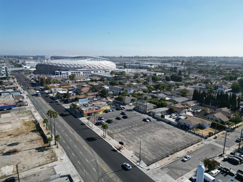 More Photos Of 10500 S Prairie Ave, Inglewood Freestanding For Sale