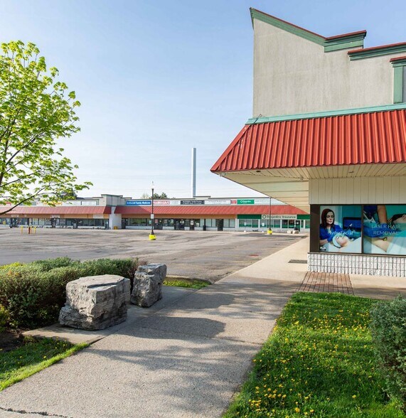 More Photos Of 450 Westheights Dr, Kitchener Storefront For Lease