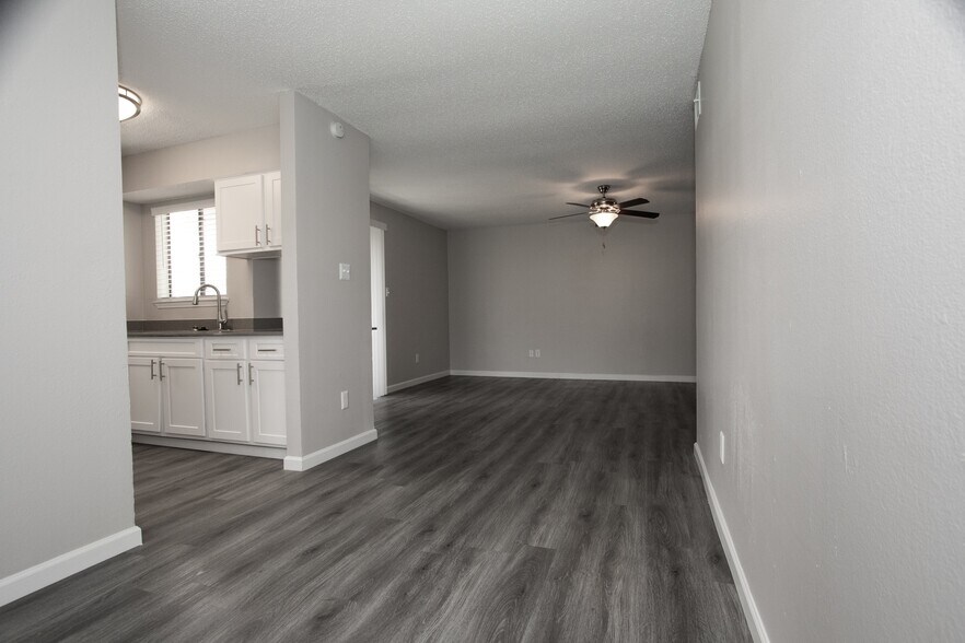 More Photos Of 4328 Duck Creek Dr, Garland Apartments For Sale