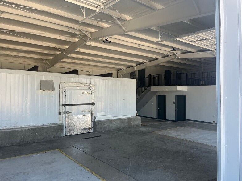 More Photos Of 11209 Conroy Ln, Manchaca Warehouse For Lease