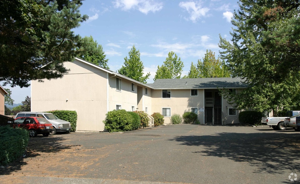 Primary Photo Of 12180 SW Calico Ct, Beaverton Apartments For Sale
