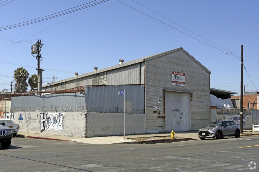 More Photos Of 3422 Union Pacific Ave, Los Angeles Manufacturing For Sale