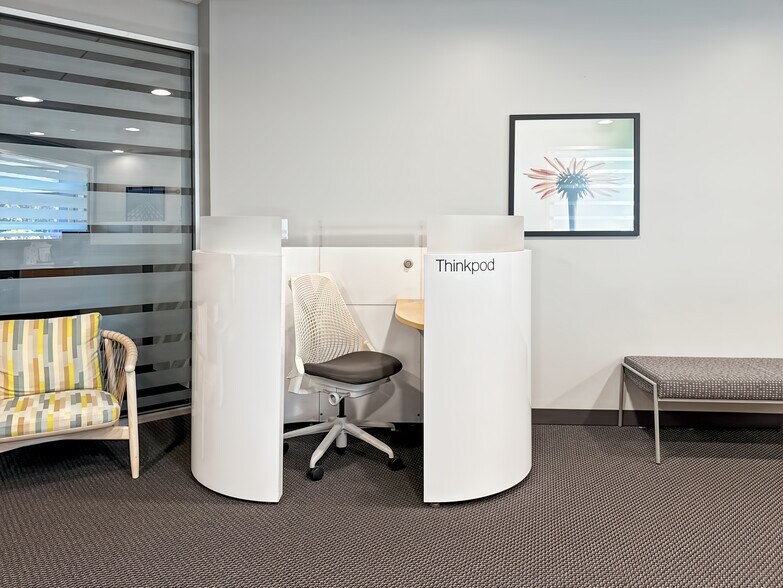 More Photos Of 6200 Stoneridge Mall Rd, Pleasanton Coworking Space