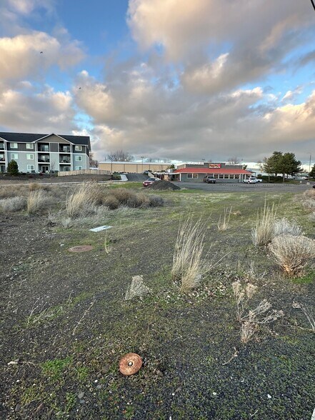 More Photos Of NKA Southgate, Pendleton Land For Sale