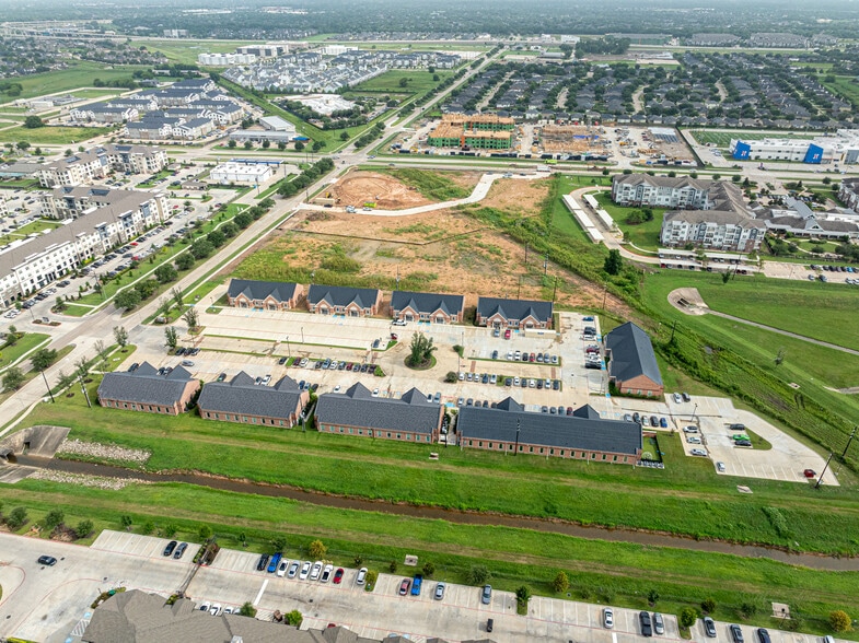 More Photos Of 7103 S Peek Rd, Richmond Medical For Sale