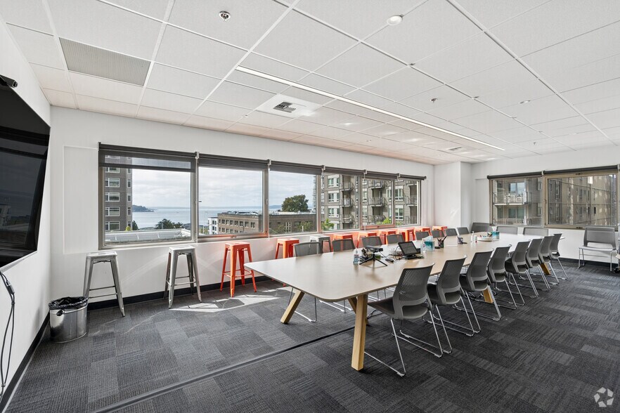 More Photos Of 2815 2nd Ave, Seattle Office For Sale