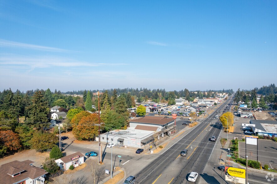 More Photos Of 13014 Pacific Ave S, Tacoma General Retail For Lease