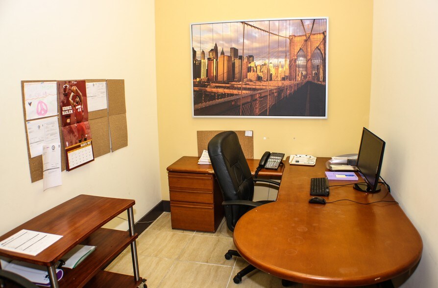 More Photos Of 10388 State Road 84, Davie Warehouse For Lease