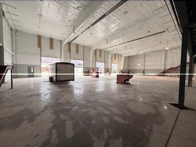 More Photos Of 296 State St, Clairton Light Distribution For Lease