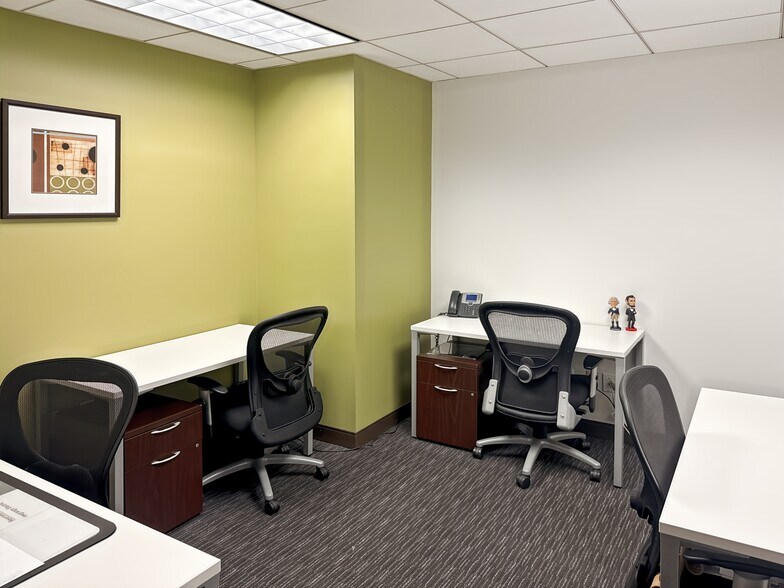 Primary Photo Of 405 Lexington Ave, New York Coworking Space