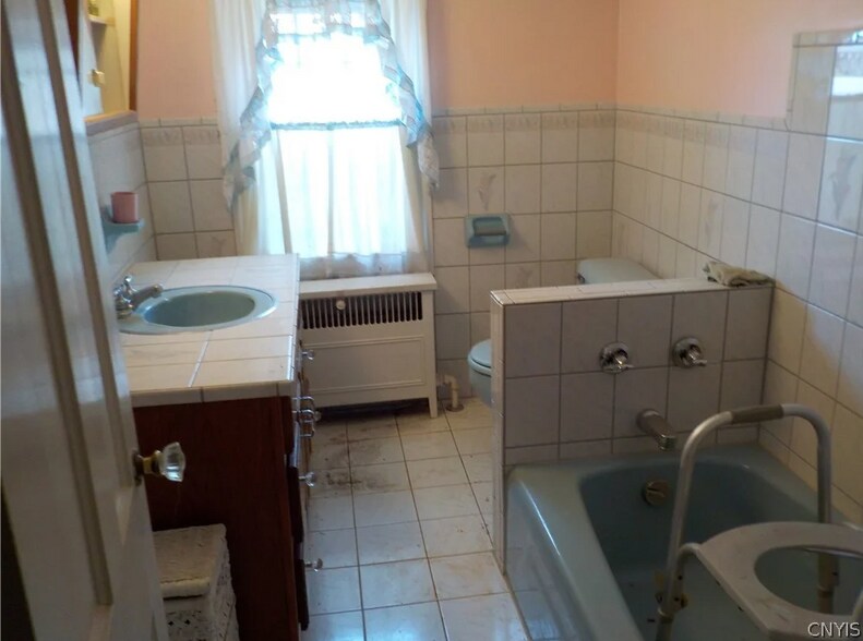 More Photos Of 8476 State Route 34, Weedsport Specialty For Sale