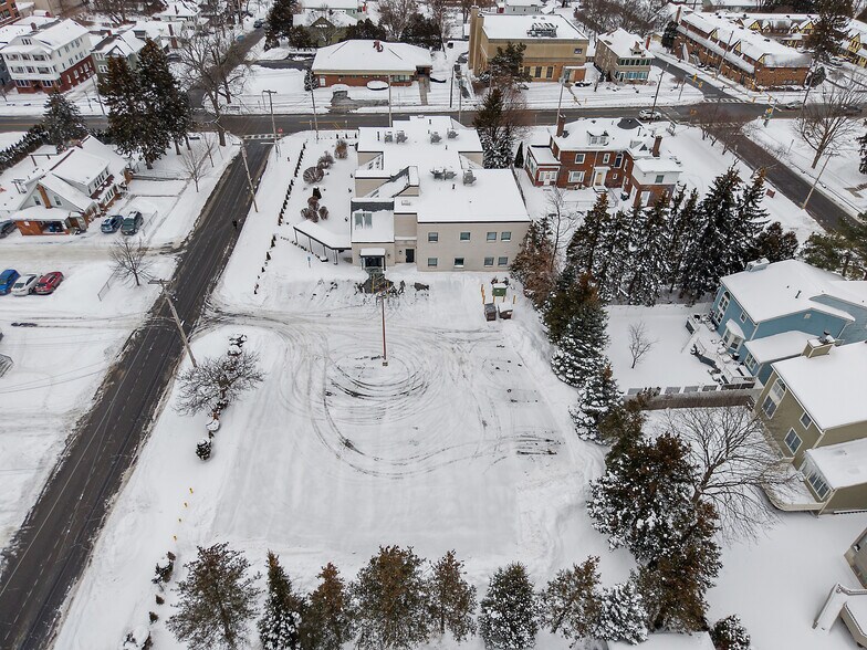 More Photos Of 3300 James St, Syracuse Medical For Lease