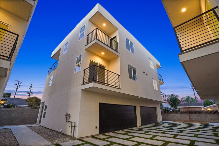 More Photos Of 6056 Craner Ave, North Hollywood Apartments For Sale