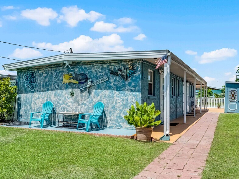 More Photos Of 13901 Old Dixie Hwy, Hudson Multifamily For Sale