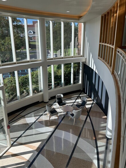 More Photos Of 27500 Drake Rd, Farmington Hills Office For Lease