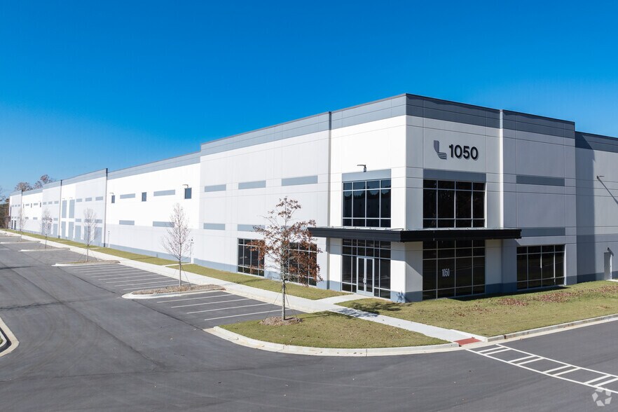 More Photos Of 1050 Douglas Hills Rd, Lithia Springs Unknown For Lease