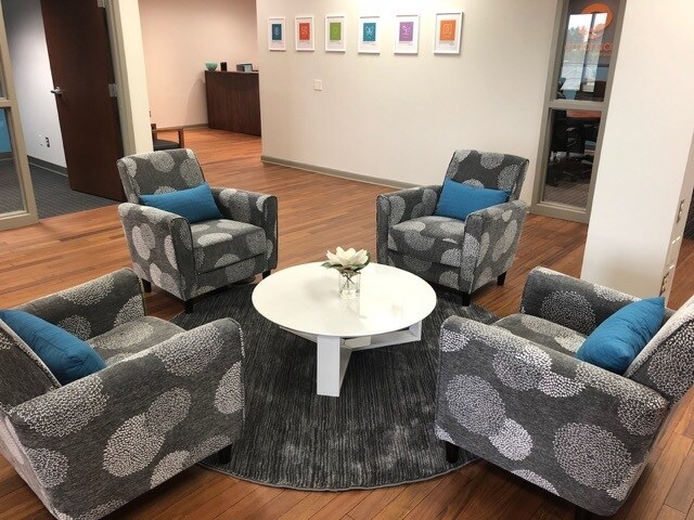 More Photos Of 190 Brodhead Rd, Bethlehem Office For Lease