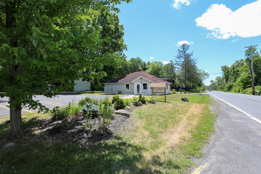 More Photos Of 216 Rt. 32, New Paltz Medical For Sale