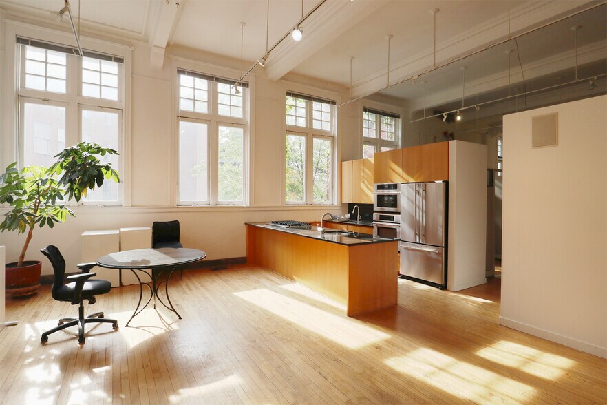 More Photos Of 2026 Murray Hill Rd, Cleveland Loft Creative Space For Lease