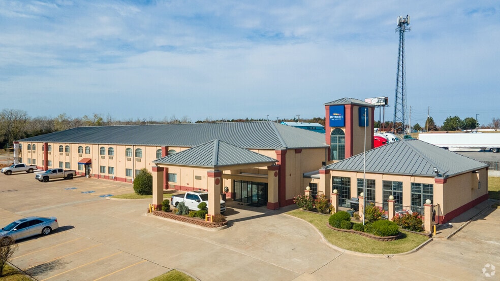 Primary Photo Of 4625 NE 120th St, Oklahoma City Hotel For Sale