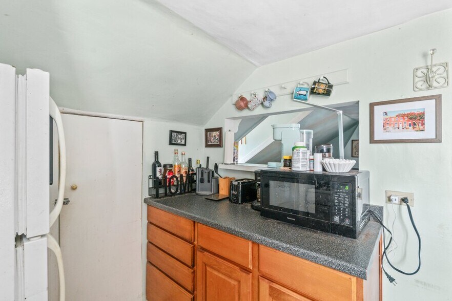 More Photos Of 645 Washington Blvd, Baltimore Apartments For Sale