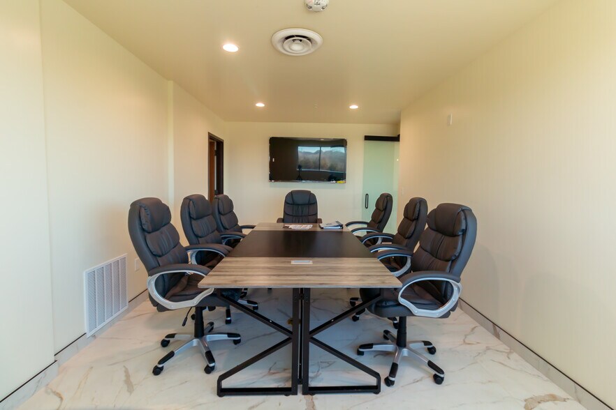 More Photos Of 5243 Naaman Forest Blvd, Garland Carwash For Sale