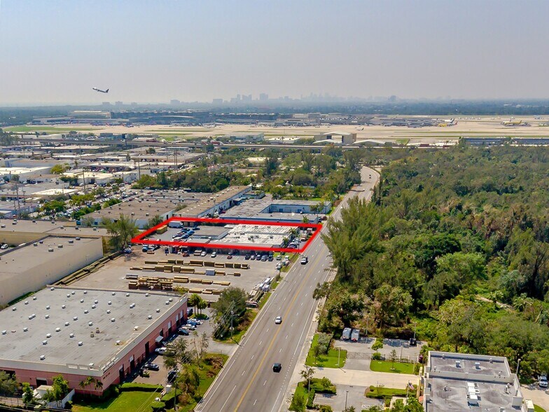 More Photos Of 3000 SW 4th Ave, Fort Lauderdale Flex For Lease