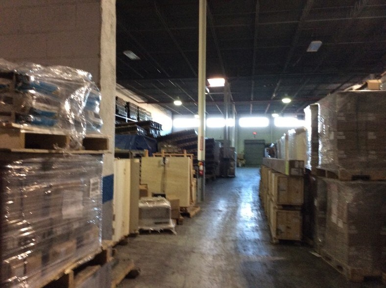 More Photos Of 17-09 Zink Pl, Fair Lawn Manufacturing For Sale
