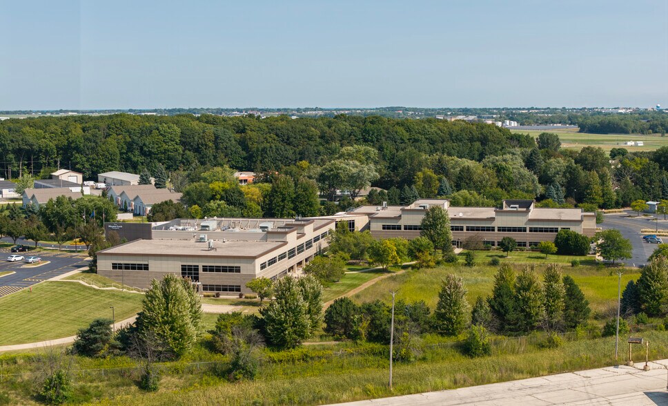 More Photos Of 6744 S Howell Ave, Oak Creek Office For Sale