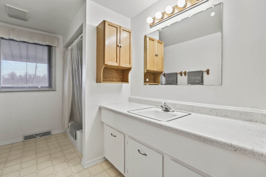 More Photos Of 10179 Johnstown Rd, New Albany Land For Sale