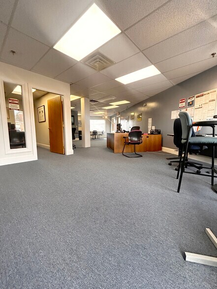 More Photos Of 481 Main St, Springvale Storefront Retail Office For Sale