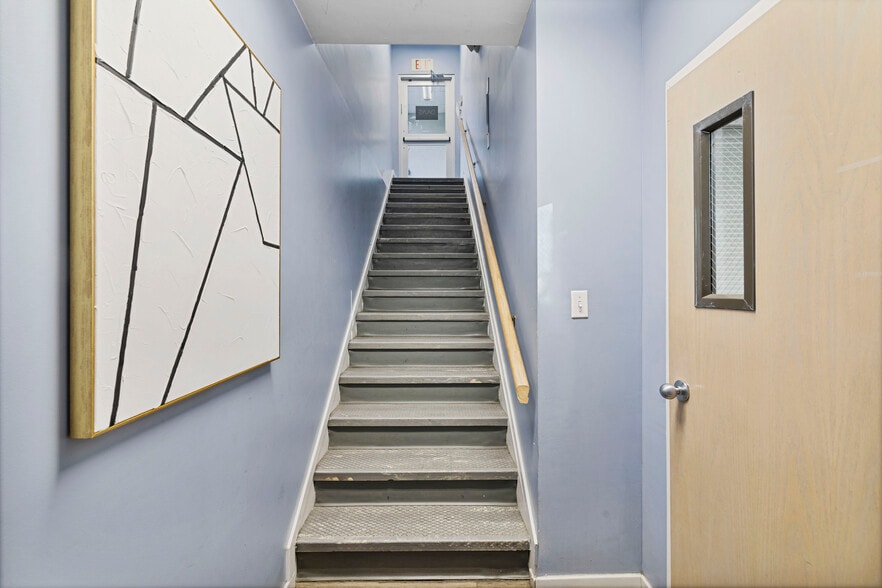 More Photos Of 295 W Route 59, Spring Valley Office Residential For Sale