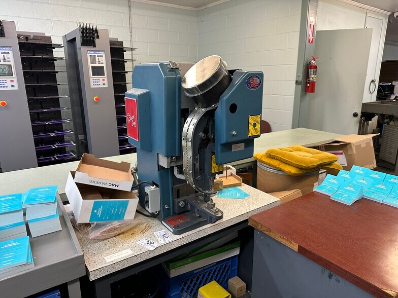 More Photos Of 23525 Eden St, Plaquemine General Retail For Sale